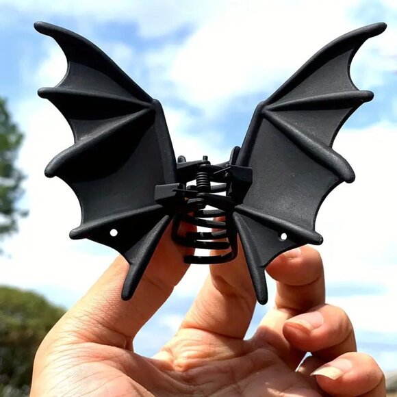 Metal Bat Wings Hair Clip Matte Black Large Approx 4"x 3" Halloween Goth NWOT - Picture 3 of 4